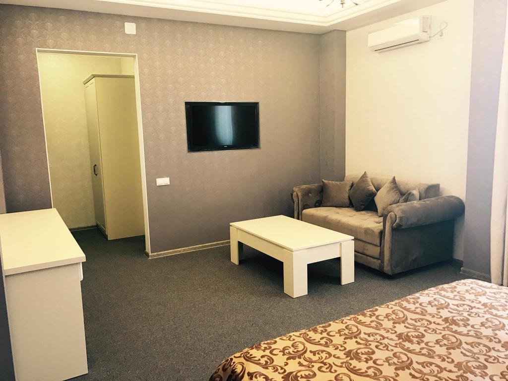 Central Hotel Soroki Zewnętrze zdjęcie
